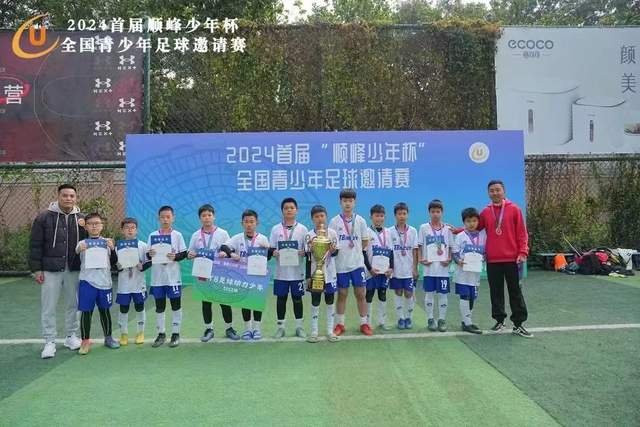 俄杜马候选人名单公布 引发权力格局变动猜测